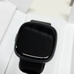 fitbit versa 4 スマートウォッチ/ブラック/FB523BKBK-FRCJKの画像