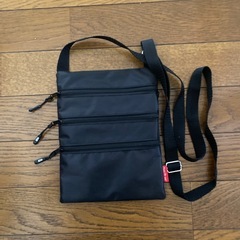 スマホポシェット    受付終了の画像