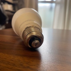 【電球色】IKEA  LED電球 E26  の画像