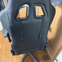 ゲーミングチェアの画像