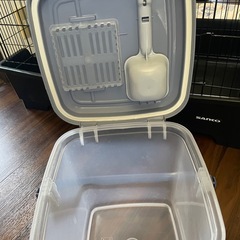 アイリスオーヤマ　ペットフード密閉容器の画像