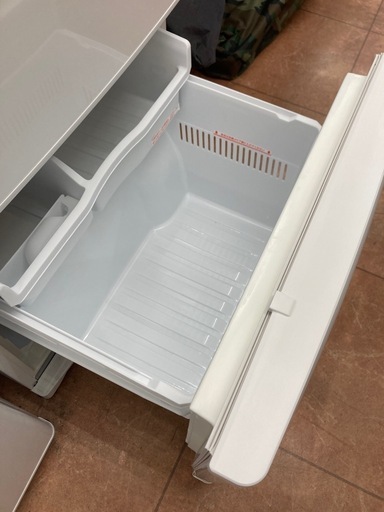 ?Panasonic パナソニック?335L冷蔵庫?自動製氷?真ん中野菜室?ECONAVI?省エネ?インバーター静音設計?NR-C34