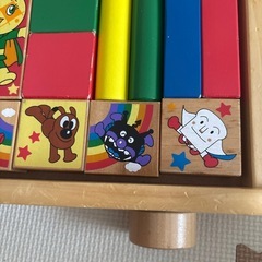 アンパンマン　積み木　車の画像