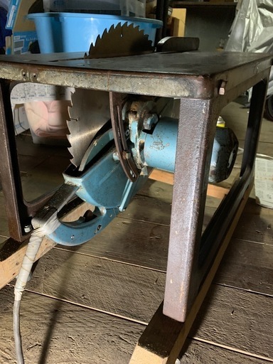 動作確認済！マキタ電気丸ノコ　台付き
