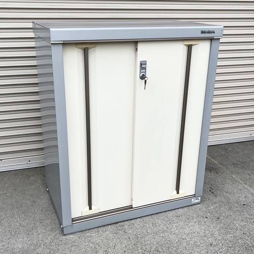 イナバ物置 物置　倉庫　収納 イナバ物置 収納庫 シンプリー フランネルグレー 大型物置 間口 1740mm