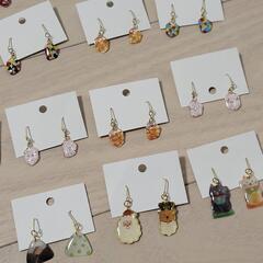 ピアス　詰め合わせ セット　手芸　レジン　ビーズの画像