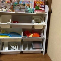 おもちゃ箱の画像
