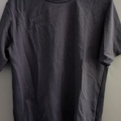 Tシャツ、スボンです。の画像