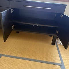 IKEA テレビ台及びキャビネットの画像