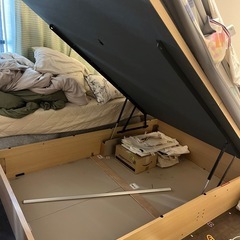 【分解と搬出可能な方限定】跳ね上げ式収納ベ　ベッド　セシルシリーズの画像