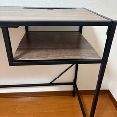 (お話し中)スリムデスク　机　在宅の画像