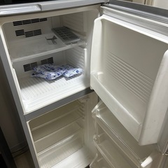 2ドア冷蔵庫
の画像