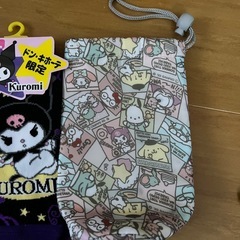 クロミちゃん靴下＆サンリオペットボトルカバーの画像