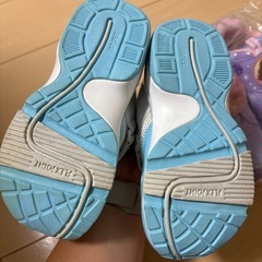 新品　ミキハウス　スニーカー　靴　17センチの画像