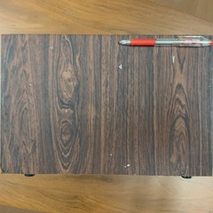 レトロなカセットテープ入れの画像