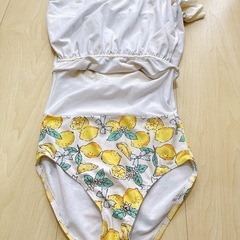 【決まりました】女児 水着 ワンピース水着 120 レモン の画像