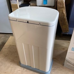 新品　【OFT】 ドギーペール 本体 犬 猫 トイレ ゴミ箱 収納 消臭 猫砂 ペットシーツ トイレポット トイレ用品 臭わない 紙おむつ おむつ ペールの画像