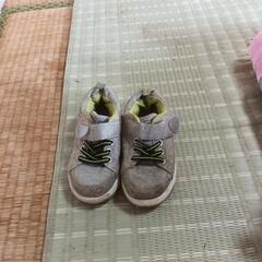 子供靴の画像