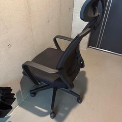 オフィスチェアの画像