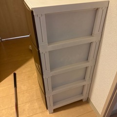 衣装ケースの画像