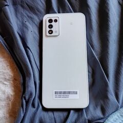 Y!mobileスマホﾘﾍﾞﾛ5GⅢホワイトの画像