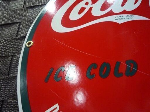 ① Coca-Cola 円形 ブリキ看板 直径28.5cm コカ・コーラ メタルサイン サイン看板 アメリカン雑貨 インテリア雑貨 札幌市東区 新道東店