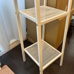 IKEA ラックの画像