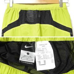 NIKE ナイキ 超薄型清涼ハーフパンツ メッシュ仕様 Sサイズ イエロー×ブラック トレーニングウェア ランニングウェアの画像