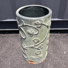 無料　陶器製傘立ての画像