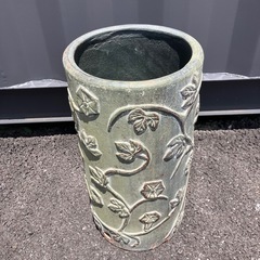 無料　陶器製傘立ての画像