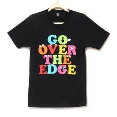 Design Tshirts Store graniph グラニフ 「GO OVER THE EDGE」ロゴ 半袖Tシャツ Sサイズ ブラックの画像