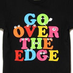 Design Tshirts Store graniph グラニフ 「GO OVER THE EDGE」ロゴ 半袖Tシャツ Sサイズ ブラックの画像