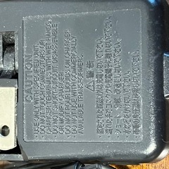 シャープ製ガラケー用充電器の画像