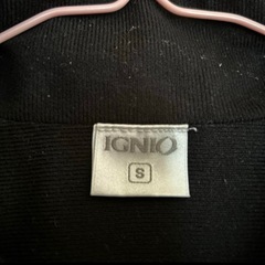 IGNIO(イグニオ) ナイロンジャケット ジャージ上　Sサイズの画像
