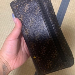 guess財布の画像