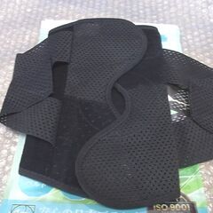 膝サポーター 2枚セット(両足分)　Sサイズ　試着のみの画像