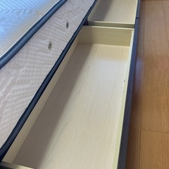家具屋購入　ダブルベッド　フレーム　マットレスの画像