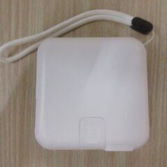 ( M-696 )zepan モバイルバッテリー PD15 15000mAh ホワイト 白 PSEマーク 中古 動作確認済みの画像