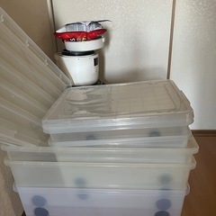 クリア衣装ケース、大・中・小の画像