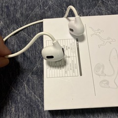 空気伝導式ブルートゥースイヤホンの画像