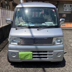 三菱ステーションワゴンの画像