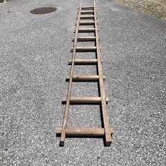 【無料0円‼︎】木製ハシゴ　長さ約440cmの画像