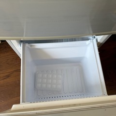 シャープ冷蔵庫
の画像