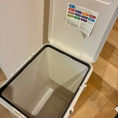 70リットル　ゴミ箱　美品の画像