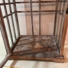 木製ガラスケース　アンティークの画像