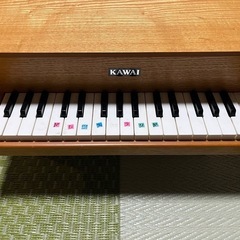 カワイ　ミニグランドピアノ（一部故障あり）の画像