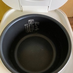 ♦アイリスオーヤマ ジャー炊飯器 【2021年製】KS-RC21M10-W の画像