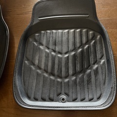 自動車前部座席用マットの画像