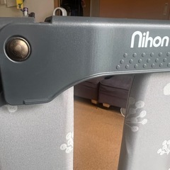 日本育児 おくだけとおせんぼ　おくトビラ  きのみ柄 サイズS ベビーフェンス ベビーゲートの画像
