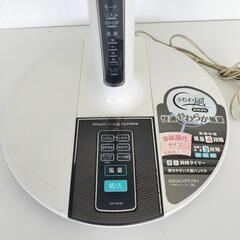 25*70229 日立 扇風機 HEF-ME8B 2011年製の画像